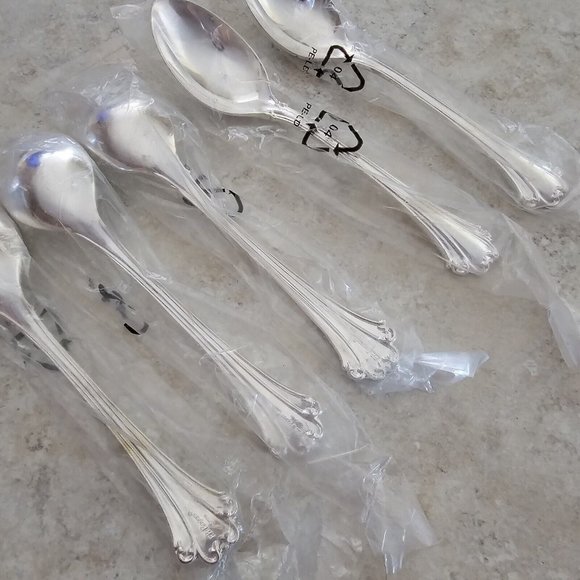 5) Rogers American Chippendale Soup Spoons 7" silverplate International Silver - Picture 4 of 8